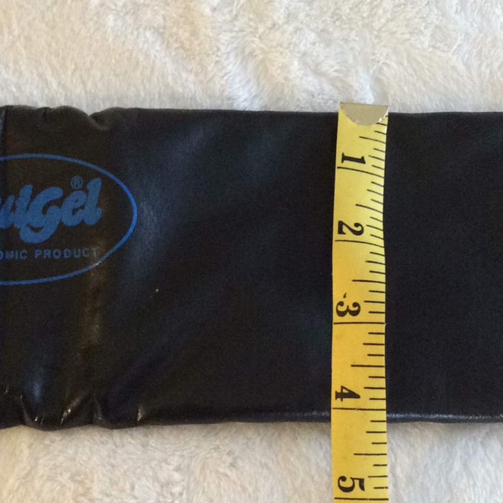 Equigel Dressage Short Girth Cover Sleeve - Picture 5 of 5